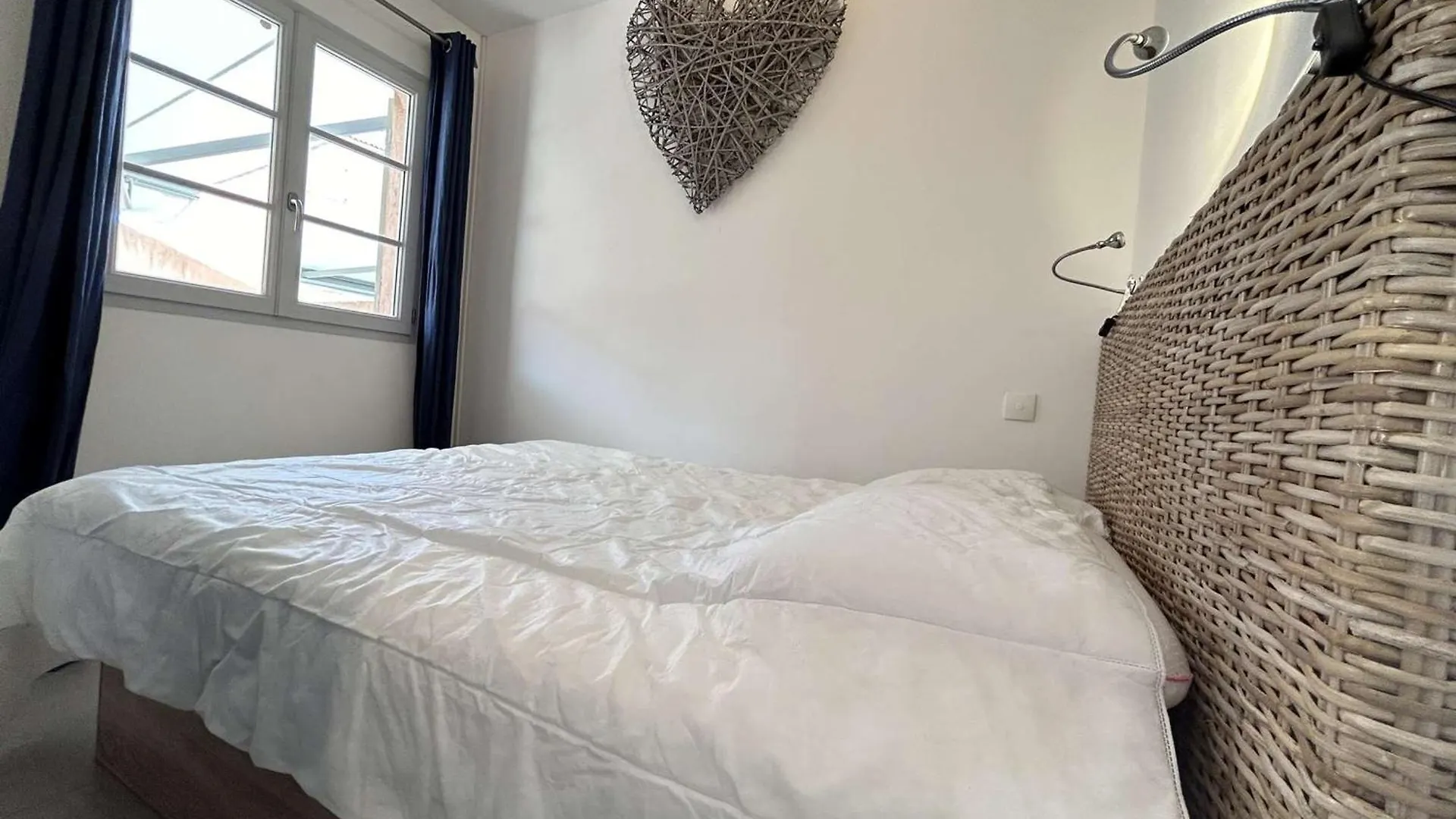 Apartment Charmant T2 En Centre-Ville, Terrasse, Clim Et Parking, Proche Plage Et Commodites - Fr-1-226-550 Sainte-Maxime
